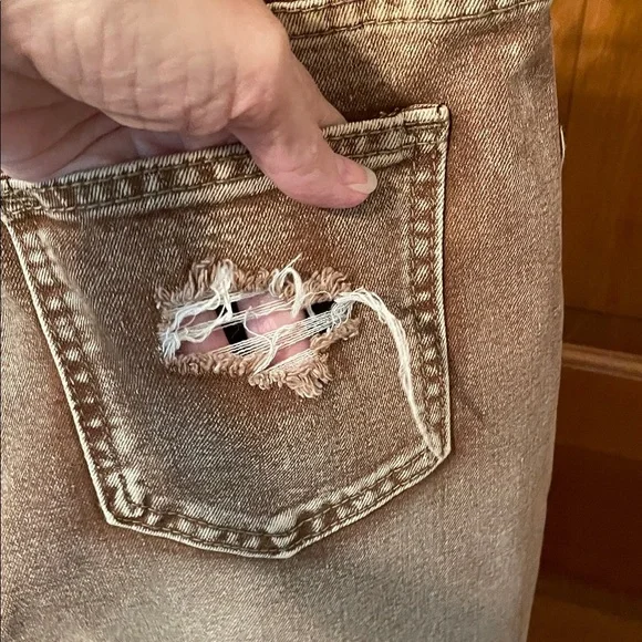 💸💸💸BOGOHO 💸💸💸Distressed Tan Women's Jeans-10 - Picture 8 of 10